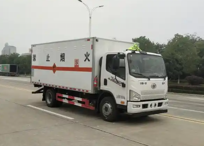 邵阳爆破器材运输车可以上高速吗？